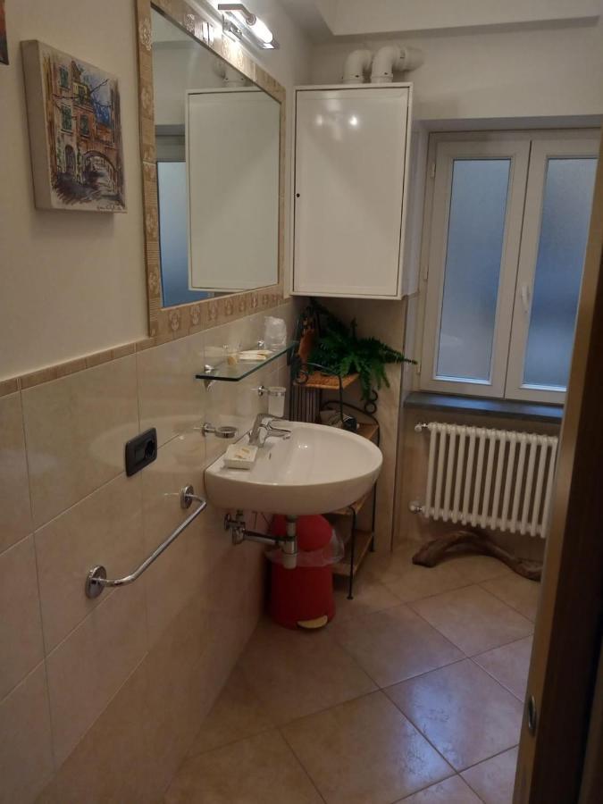Dume Cosy Apt - Central - Near The Beach With A.C. Monterosso al Mare Bagian luar foto